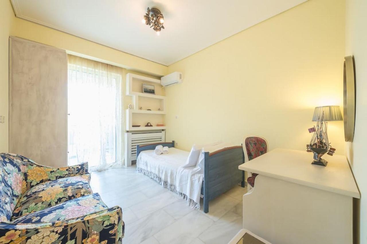Central 3Br Apartment Next To Panormou Metro! Афины Экстерьер фото
