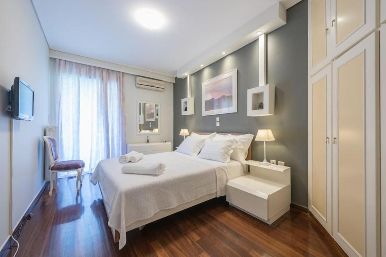 Central 3Br Apartment Next To Panormou Metro! Афины Экстерьер фото